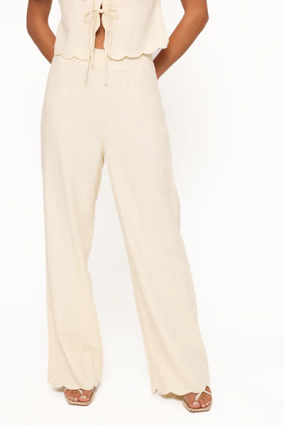 Scallop Hem Pant